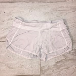 ☁️ Super fun Athletic Iviva Short ☁️
